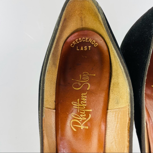 Vintage Rhythm Step Black Velvet Pumps -Size 6.5 - Picture 6 of 10